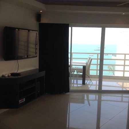 Vtsix Condo Service At View Talay 6 Condo Pattaya Esterno foto