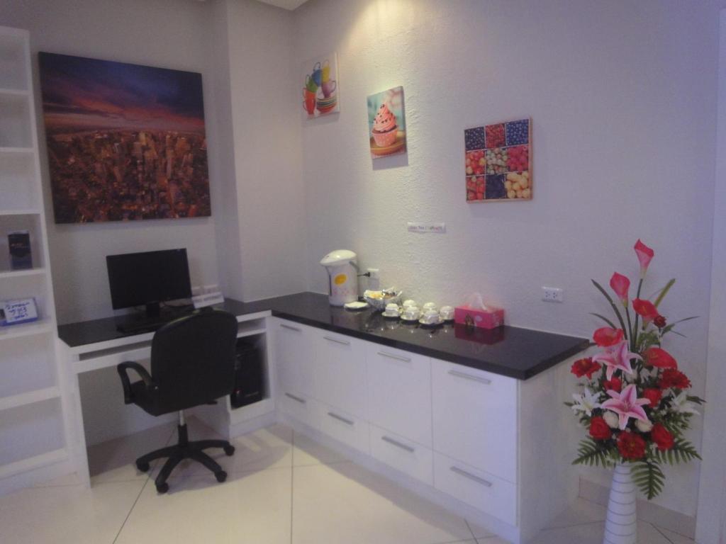 Vtsix Condo Service At View Talay 6 Condo Pattaya Esterno foto